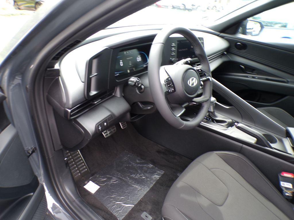 new 2025 Hyundai Elantra car, priced at $23,061