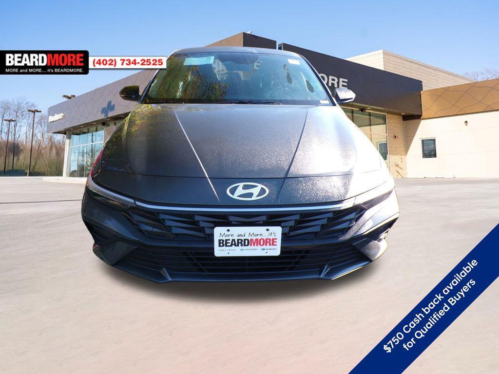 new 2025 Hyundai Elantra car, priced at $23,682