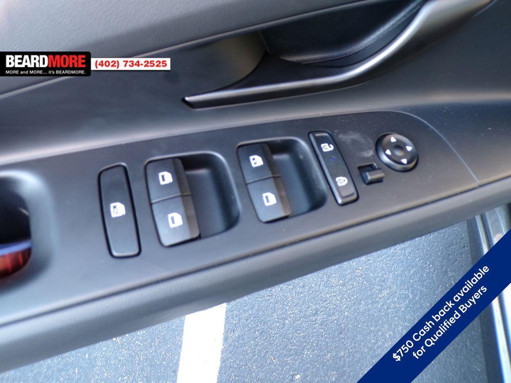 new 2025 Hyundai Elantra car, priced at $23,682