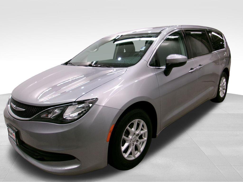 used 2017 Chrysler Pacifica car, priced at $15,977