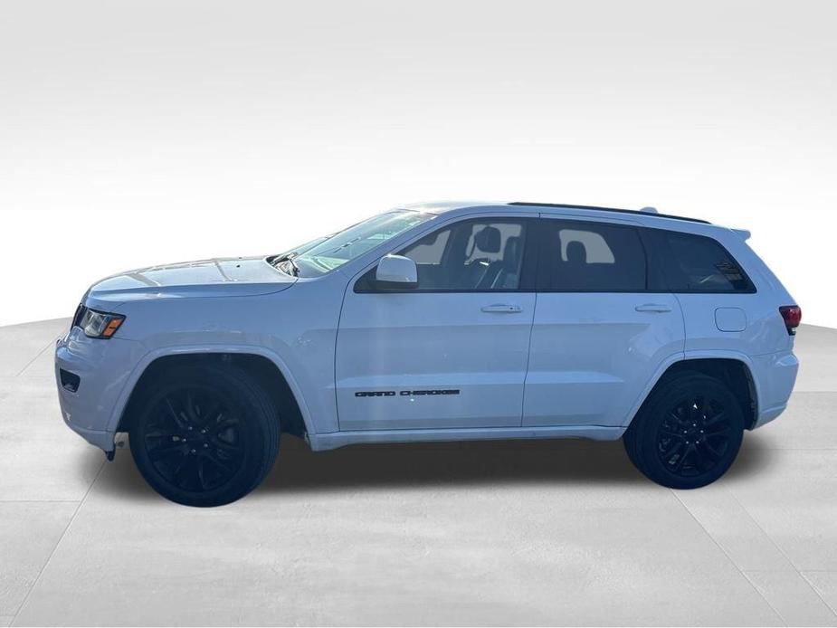 used 2017 Jeep Grand Cherokee car, priced at $15,977