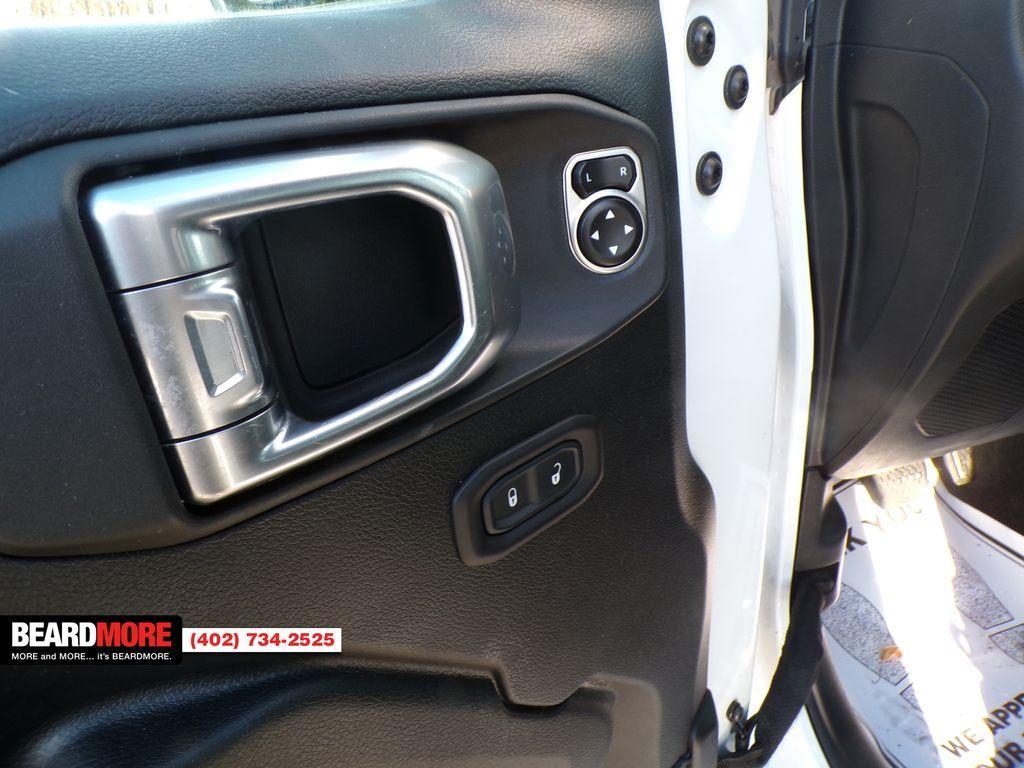 used 2019 Jeep Wrangler Unlimited car, priced at $26,599