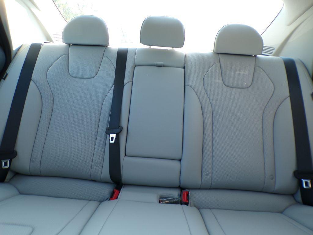 new 2025 Hyundai Elantra car, priced at $26,984