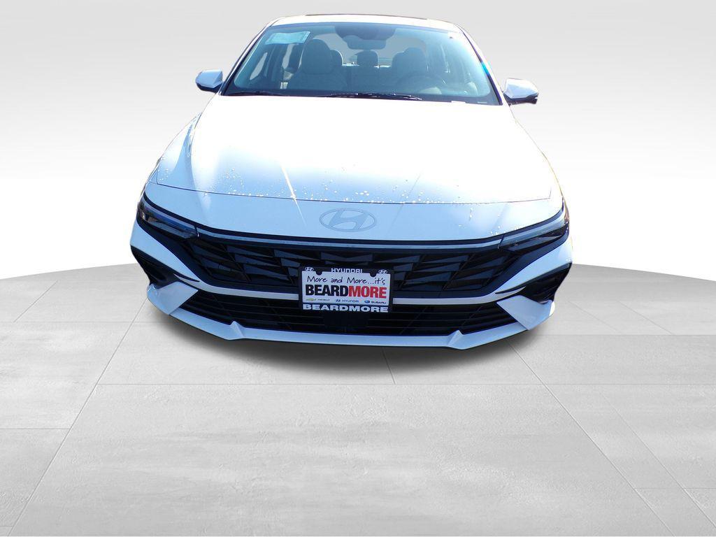 new 2025 Hyundai Elantra car, priced at $26,984