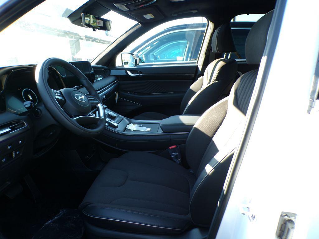 new 2025 Hyundai Palisade car, priced at $52,266
