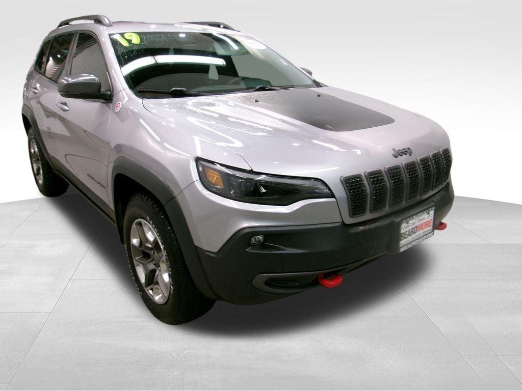 used 2019 Jeep Cherokee car, priced at $22,579