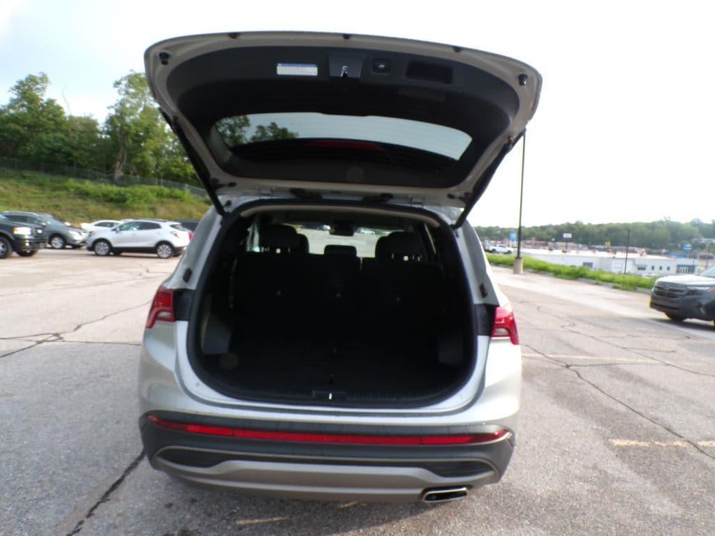 used 2023 Hyundai Santa Fe car, priced at $26,076
