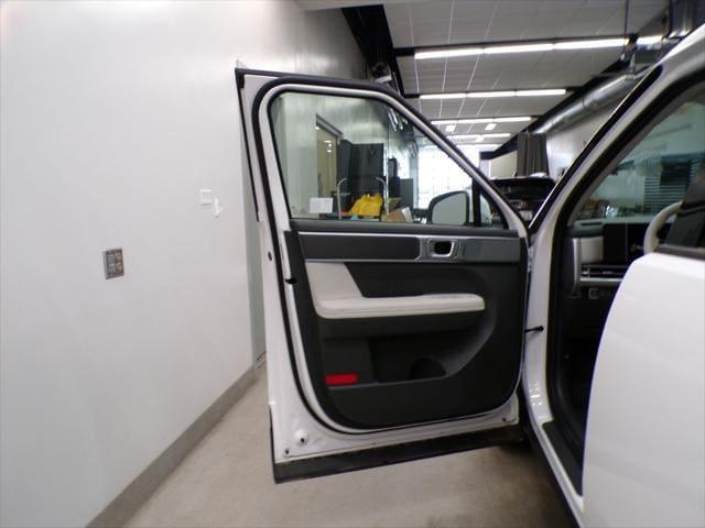 new 2025 Hyundai Santa Fe car, priced at $37,593