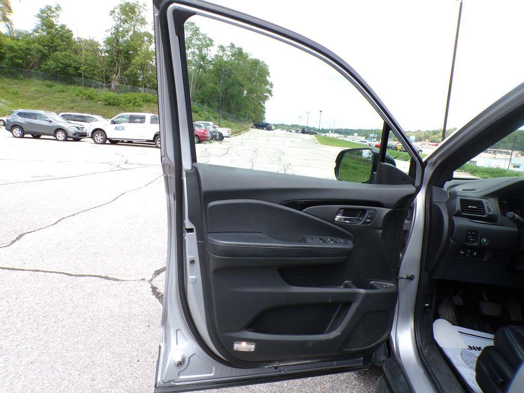 used 2019 Honda Passport car, priced at $25,801