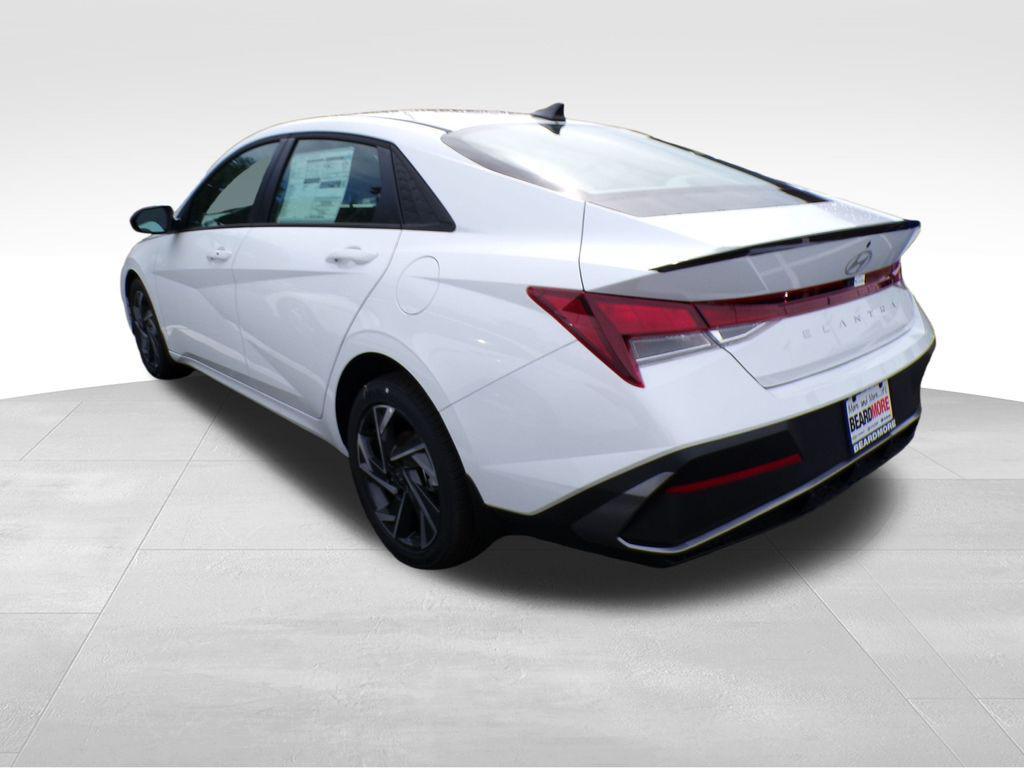 new 2025 Hyundai Elantra car, priced at $23,567