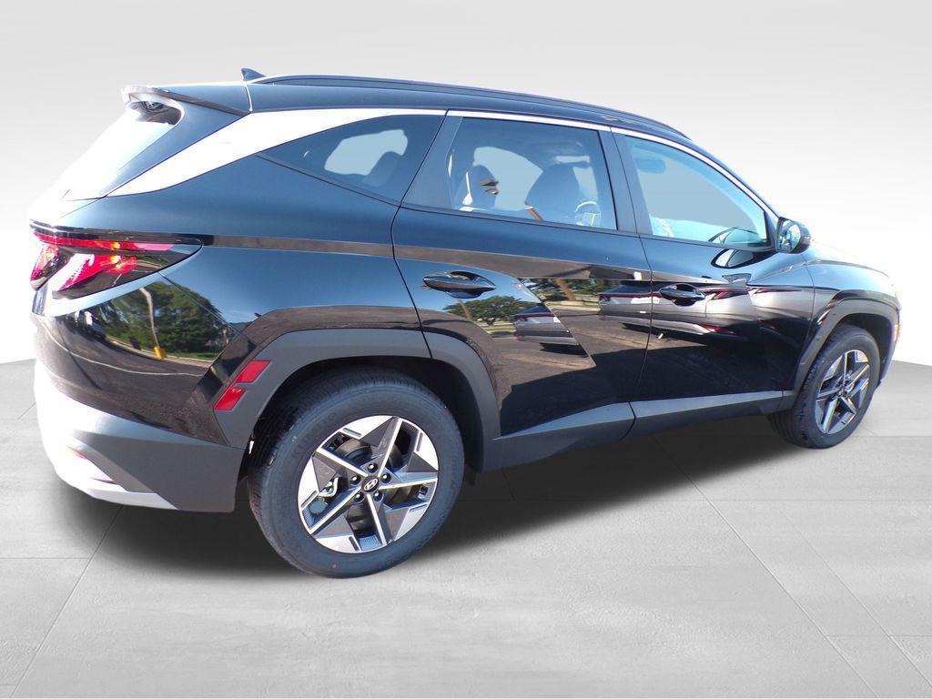 new 2025 Hyundai Tucson car, priced at $31,534