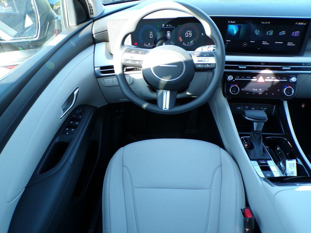 new 2025 Hyundai Tucson car, priced at $31,534