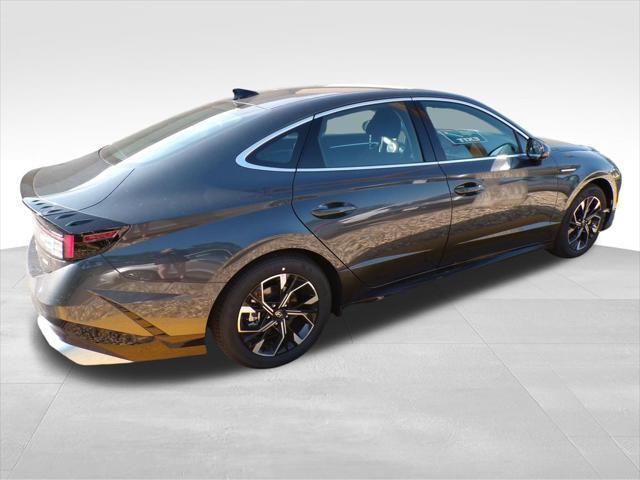 new 2025 Hyundai Sonata car, priced at $29,164