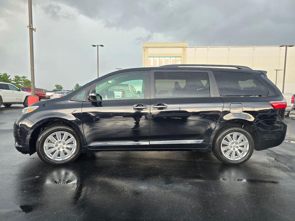 used 2017 Toyota Sienna car, priced at $21,999