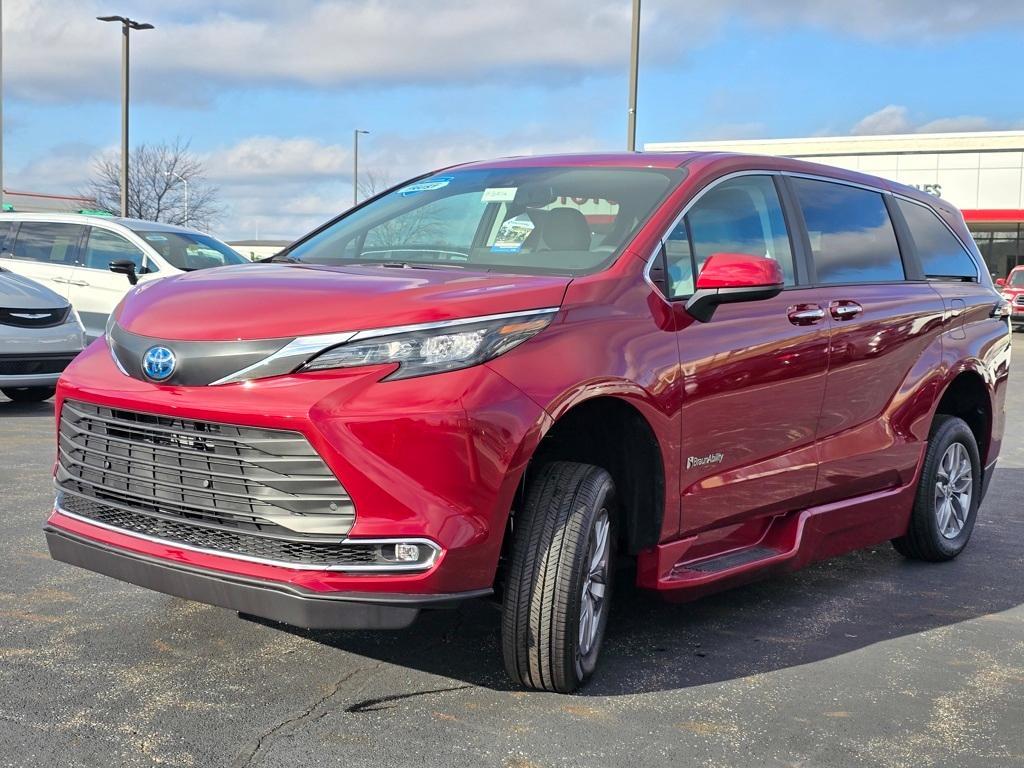 used 2024 Toyota Sienna car, priced at $88,615