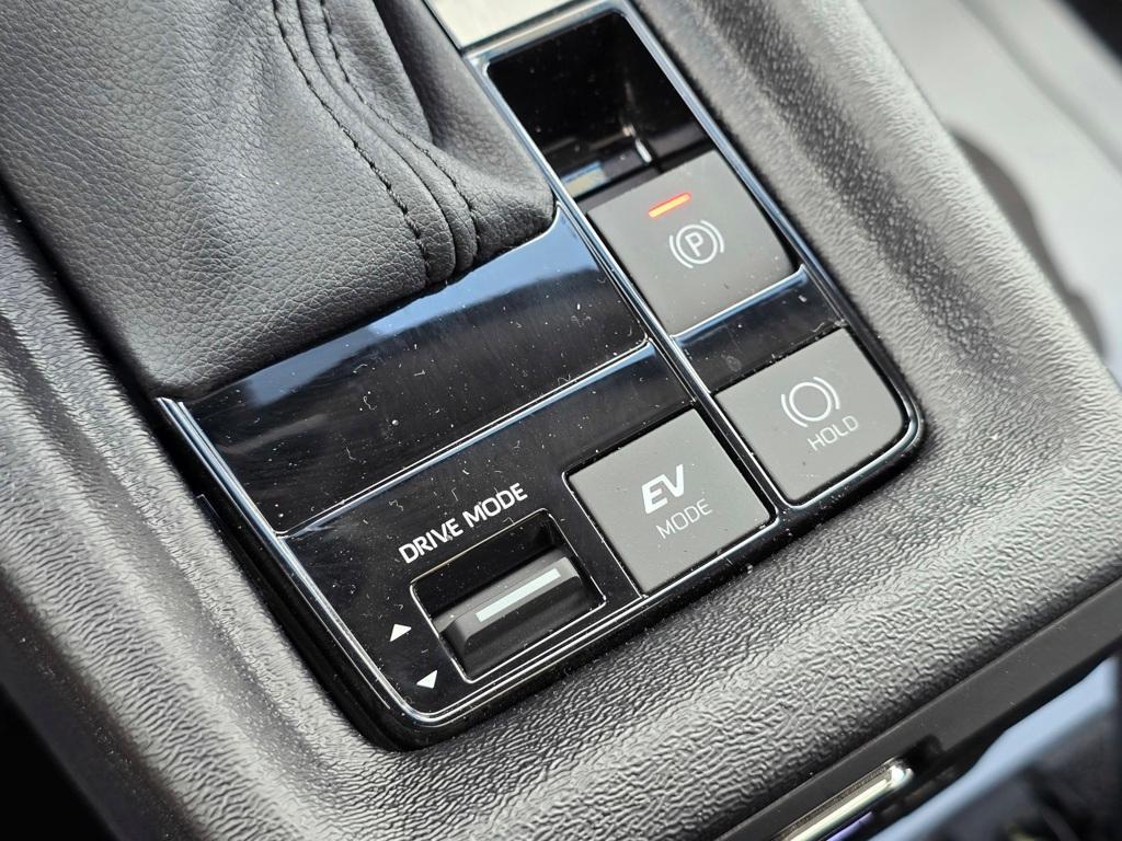 used 2024 Toyota Sienna car, priced at $88,615