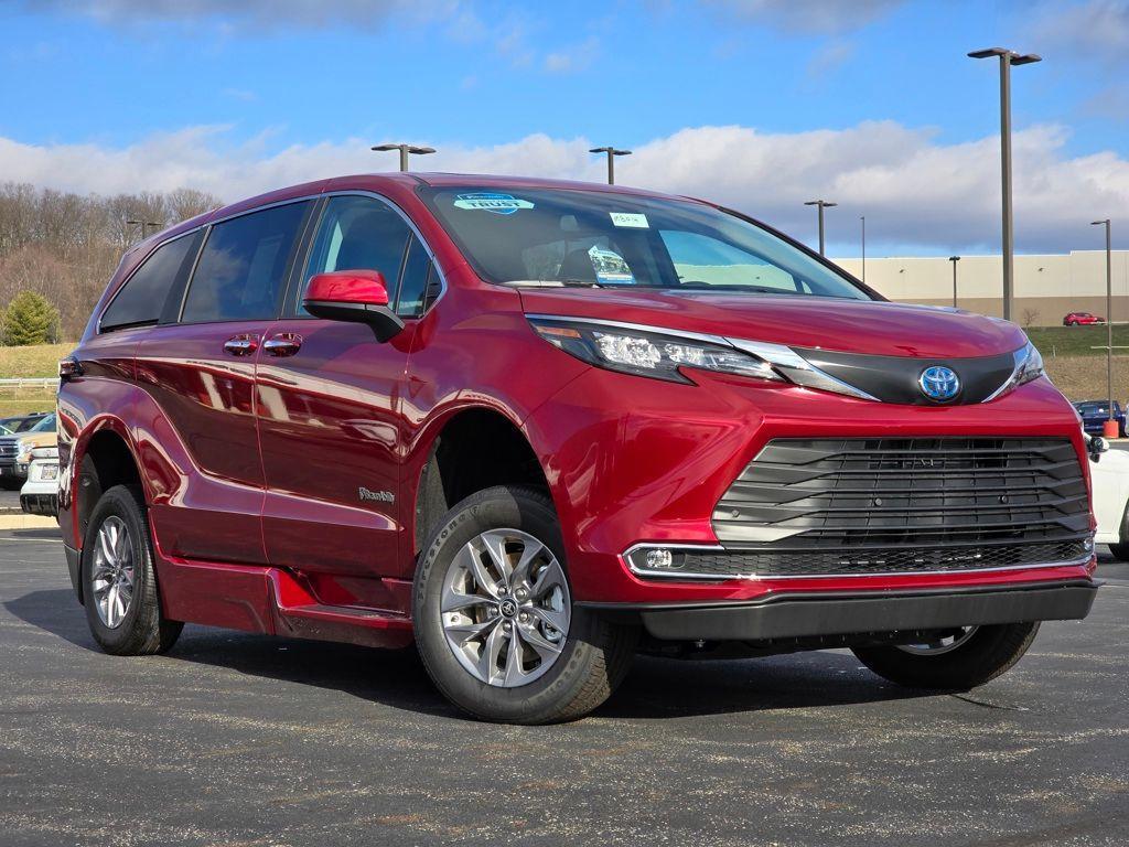 used 2024 Toyota Sienna car, priced at $88,615