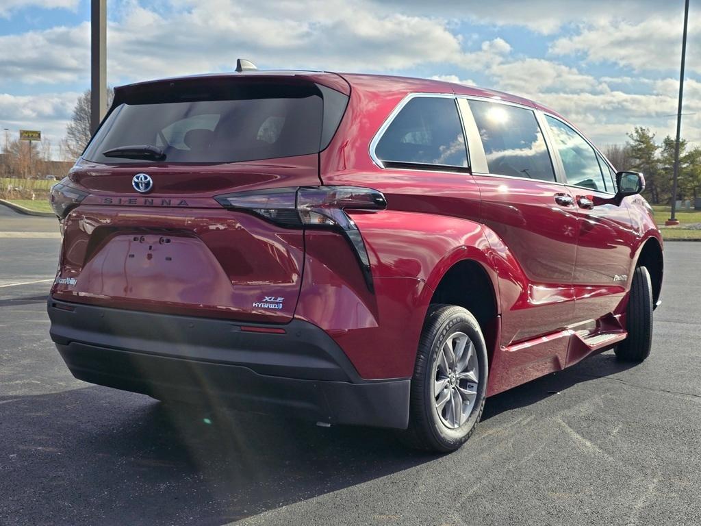 used 2024 Toyota Sienna car, priced at $88,615