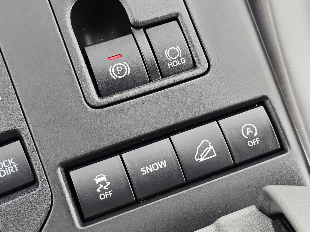 used 2022 Toyota Highlander car, priced at $35,675