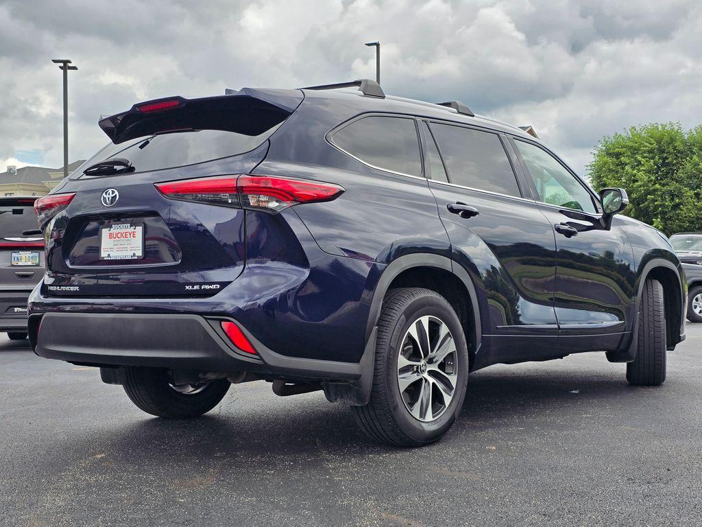 used 2022 Toyota Highlander car, priced at $35,675