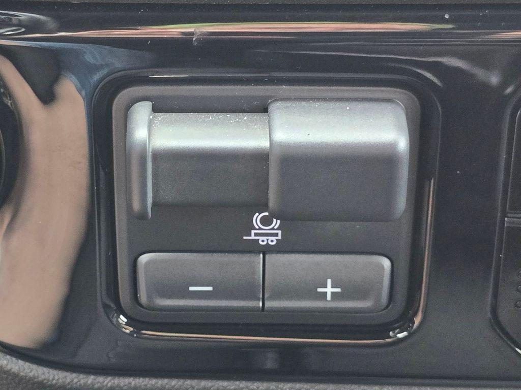used 2024 Chevrolet Silverado 1500 car, priced at $53,598
