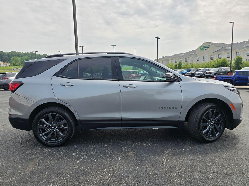 used 2024 Chevrolet Equinox car, priced at $29,999