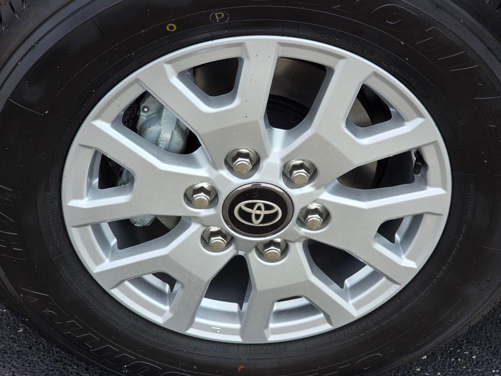 new 2025 Toyota Tacoma car, priced at $43,989