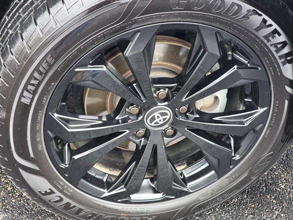 used 2022 Toyota RAV4 Hybrid car, priced at $34,828