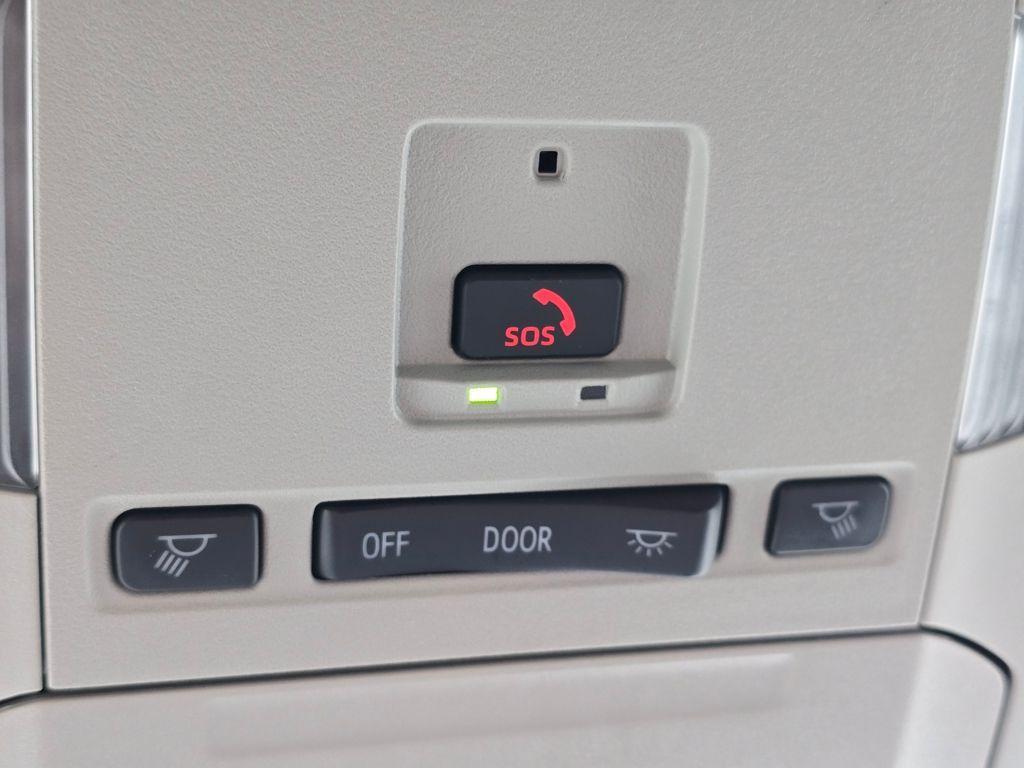 used 2024 Toyota Highlander car, priced at $35,777
