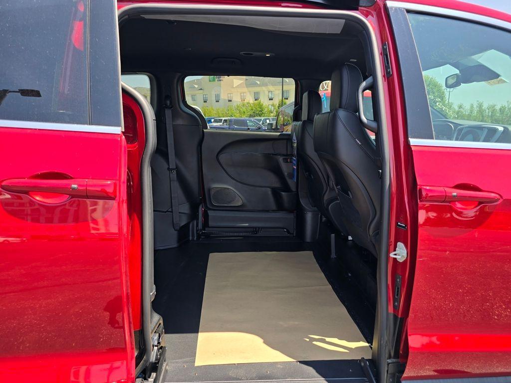 used 2025 Chrysler Voyager car, priced at $64,576