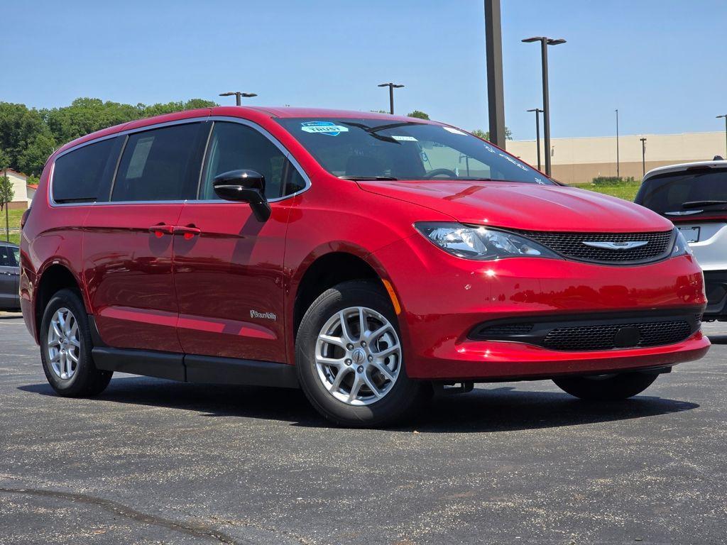 used 2025 Chrysler Voyager car, priced at $64,576