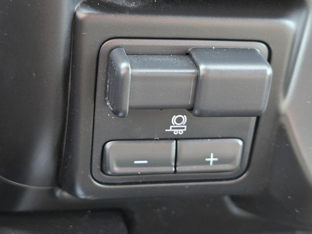 used 2021 Chevrolet Silverado 1500 car, priced at $43,997