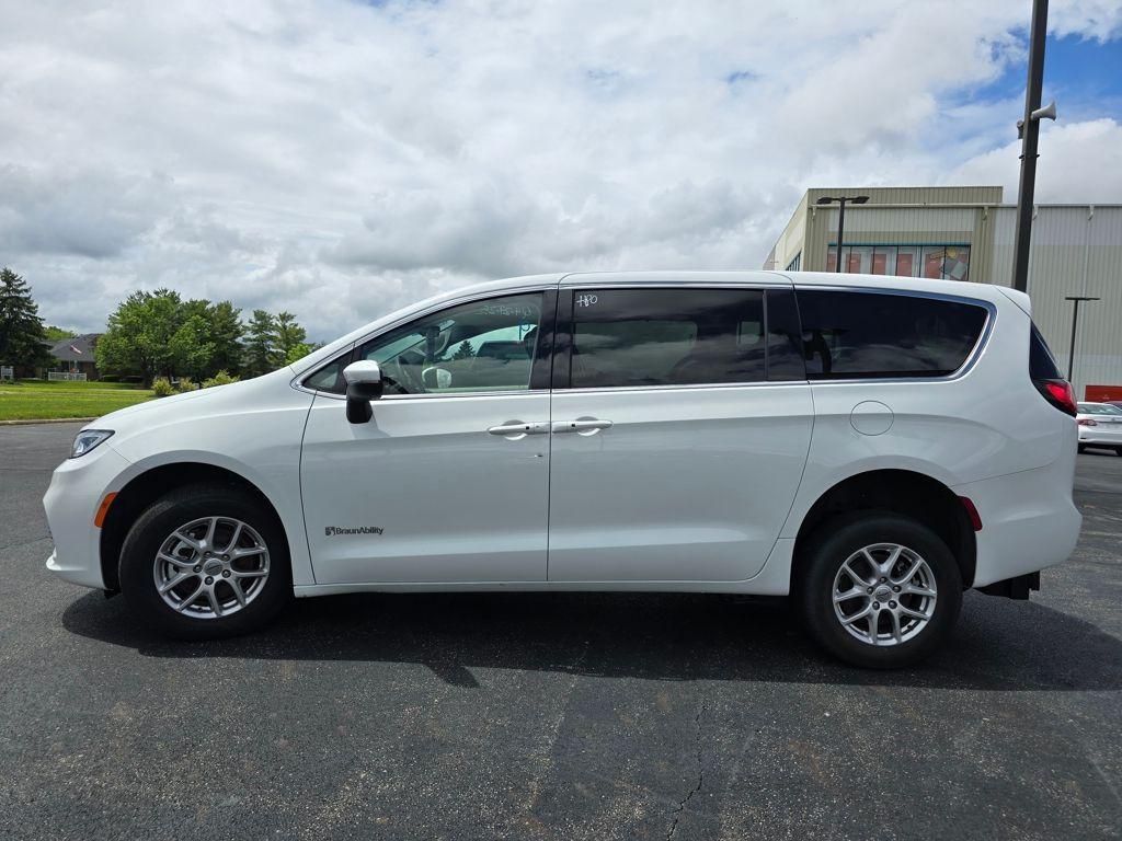 used 2023 Chrysler Pacifica car, priced at $51,995