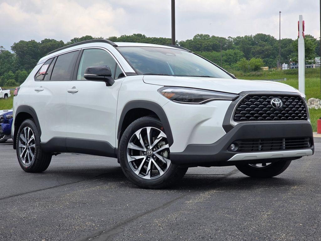 new 2025 Toyota Corolla Cross car, priced at $33,189