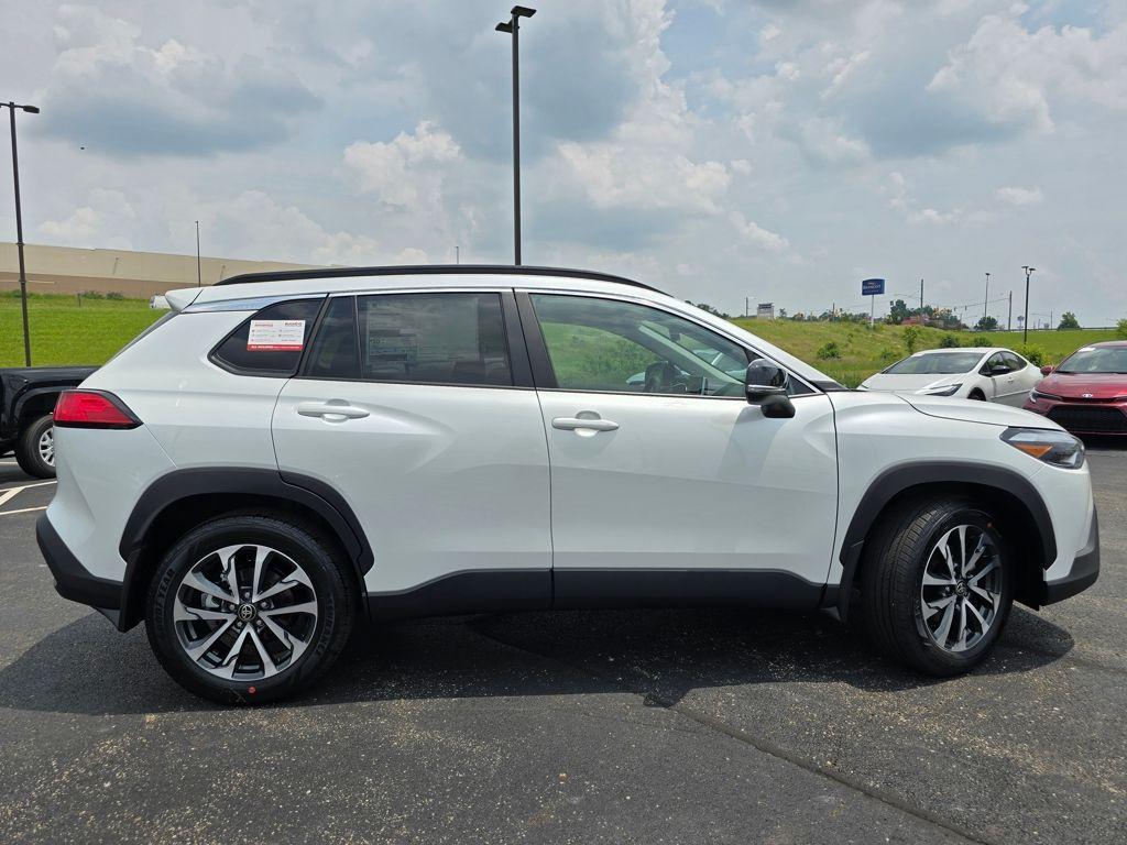 new 2025 Toyota Corolla Cross car, priced at $33,189