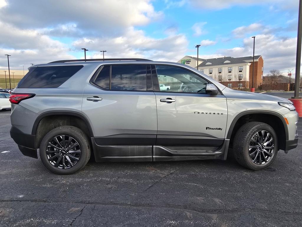 used 2023 Chevrolet Traverse car, priced at $82,995