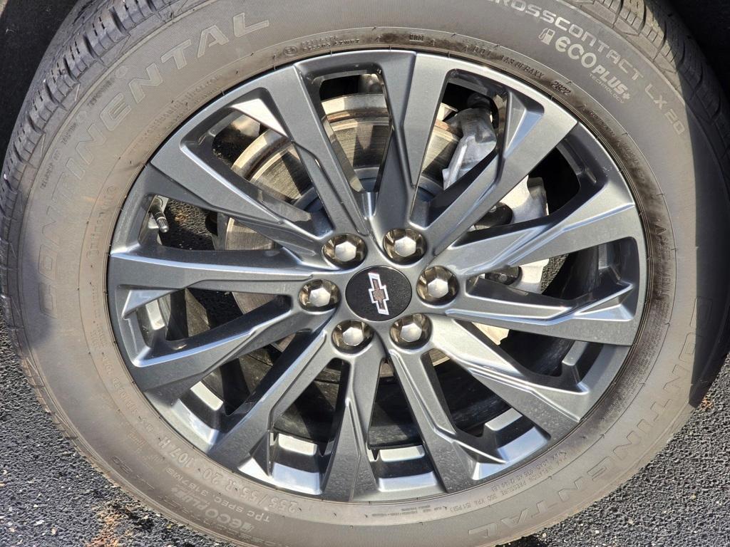 used 2023 Chevrolet Traverse car, priced at $82,995