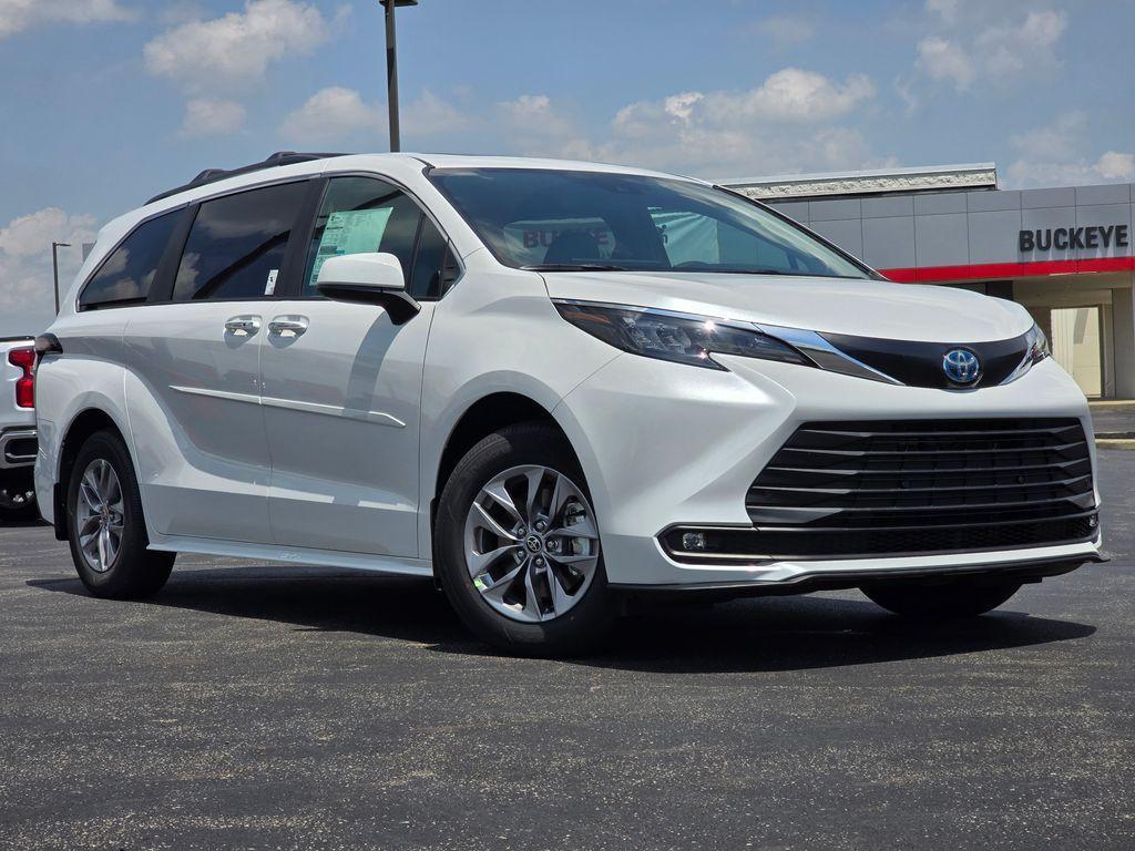 new 2025 Toyota Sienna car, priced at $50,150
