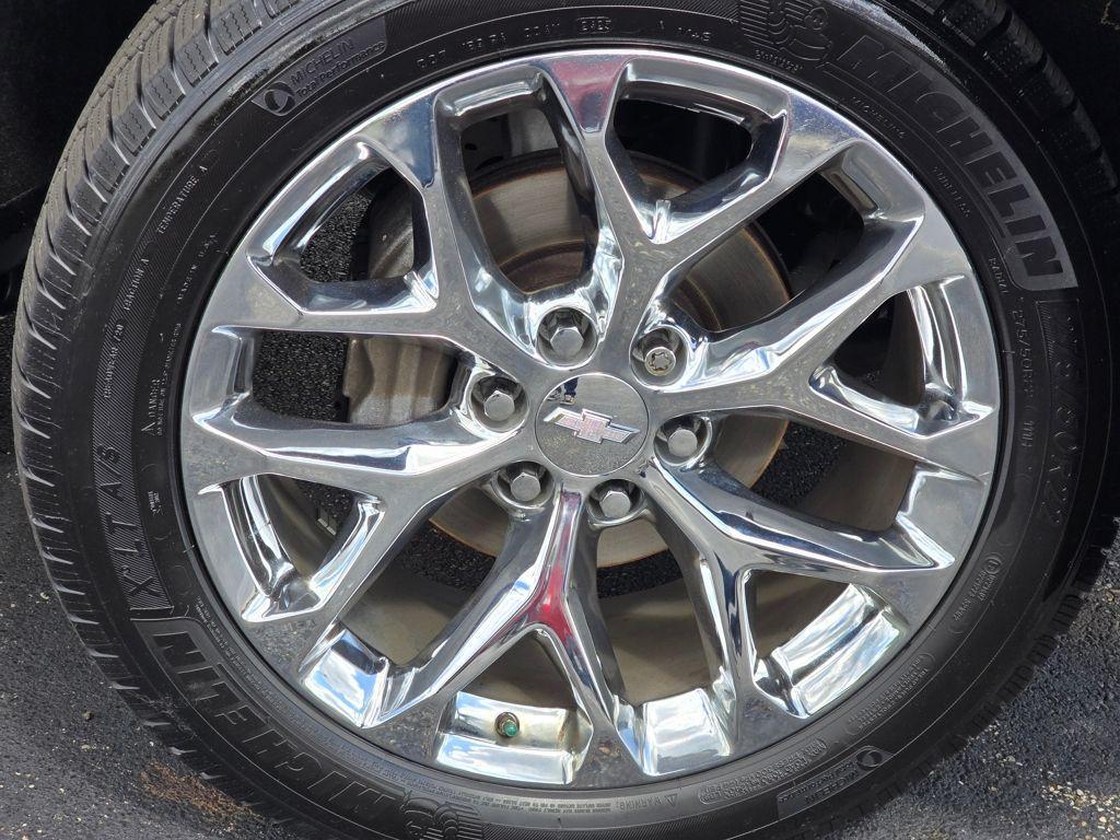 used 2019 Chevrolet Silverado 1500 car, priced at $27,402