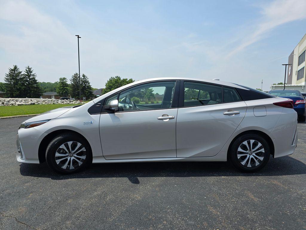 used 2021 Toyota Prius Prime car, priced at $27,310
