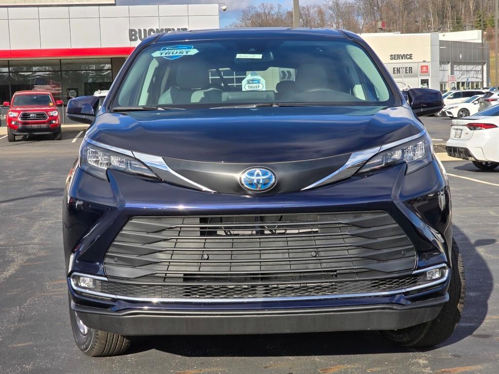 used 2024 Toyota Sienna car, priced at $88,190