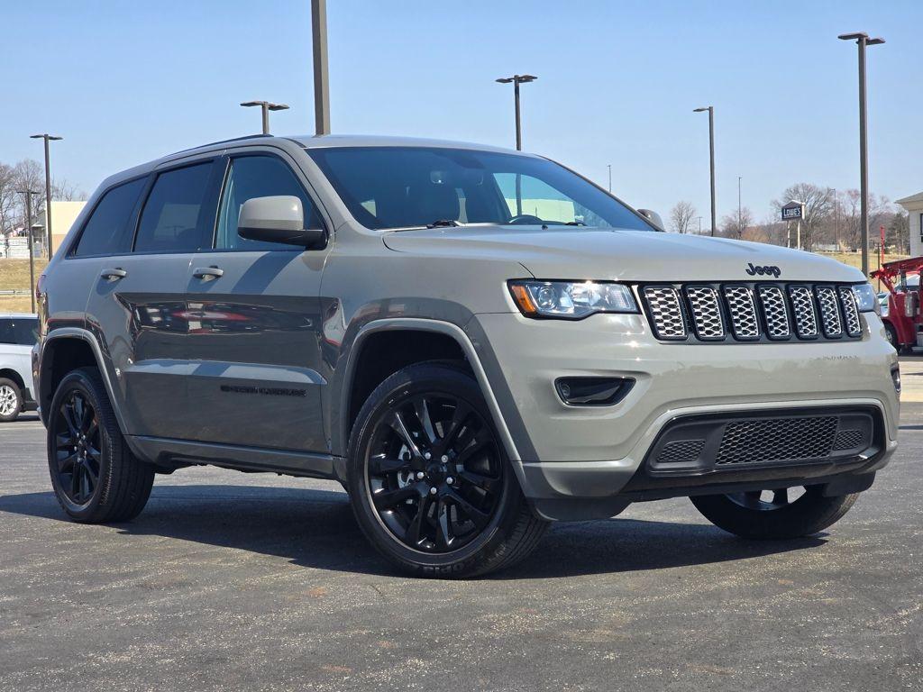 used 2022 Jeep Grand Cherokee WK car, priced at $29,777