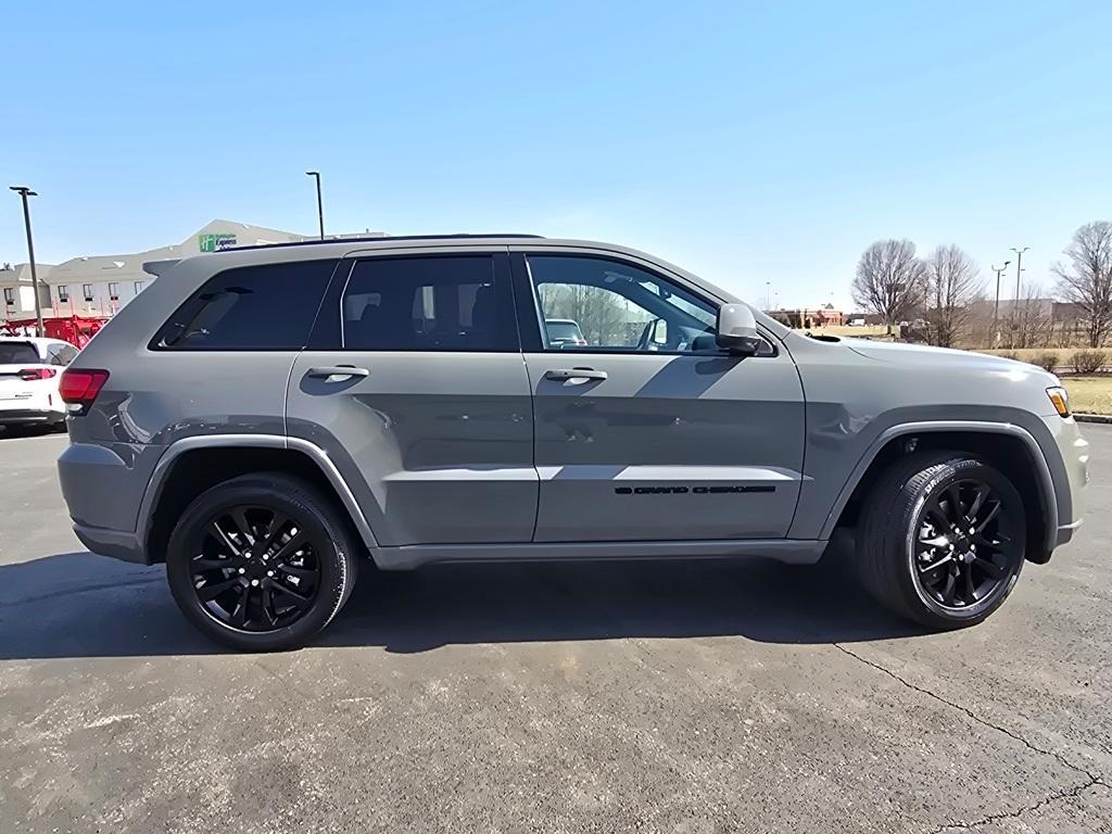 used 2022 Jeep Grand Cherokee WK car, priced at $30,250