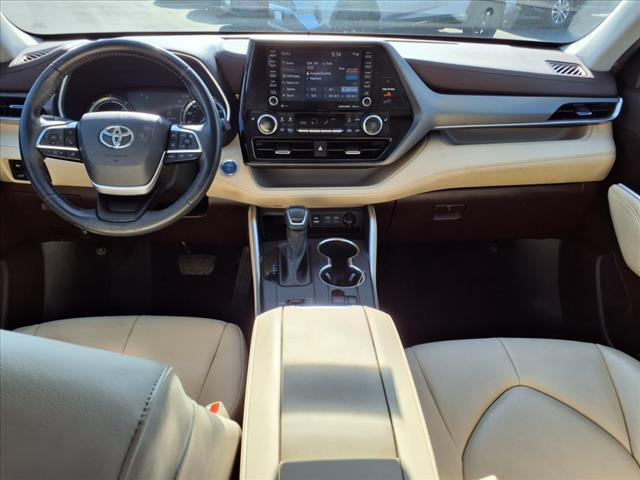 used 2022 Toyota Highlander Hybrid car, priced at $38,706