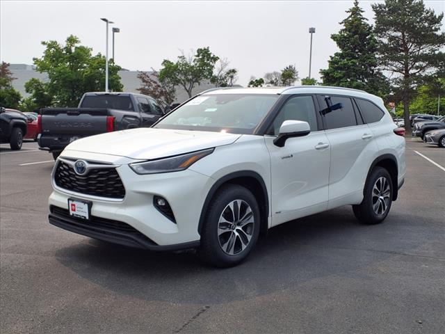 used 2021 Toyota Highlander Hybrid car, priced at $42,145