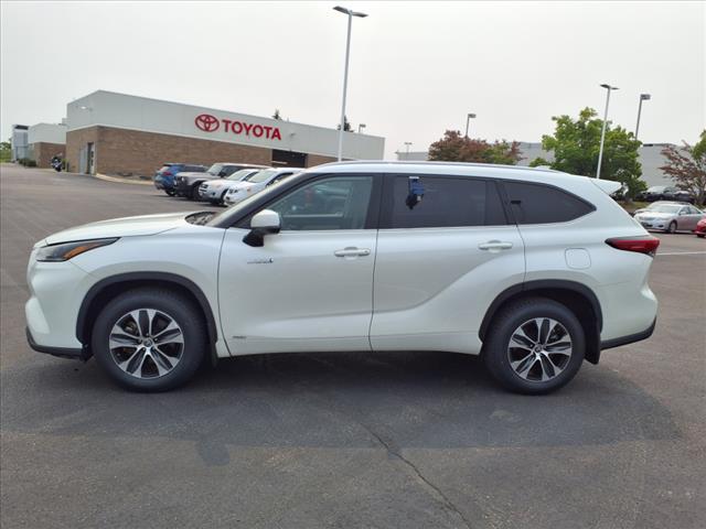 used 2021 Toyota Highlander Hybrid car, priced at $42,145