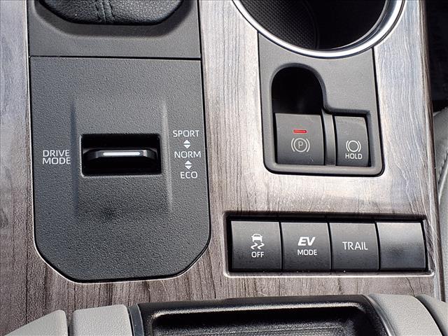 used 2021 Toyota Highlander Hybrid car, priced at $39,512