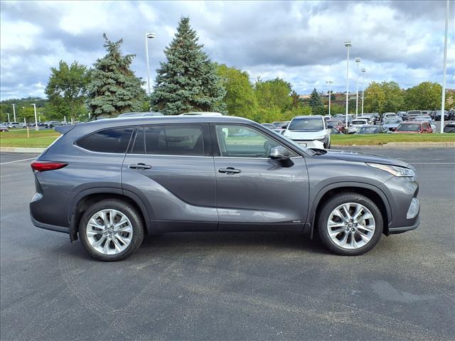 used 2021 Toyota Highlander Hybrid car, priced at $39,512
