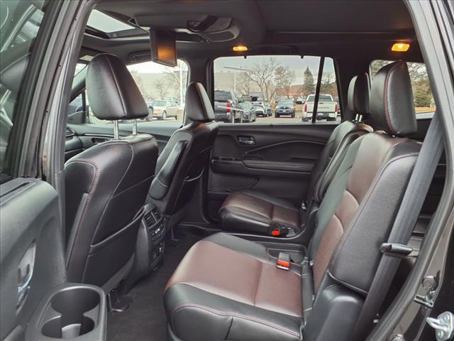 used 2022 Honda Pilot car, priced at $37,375