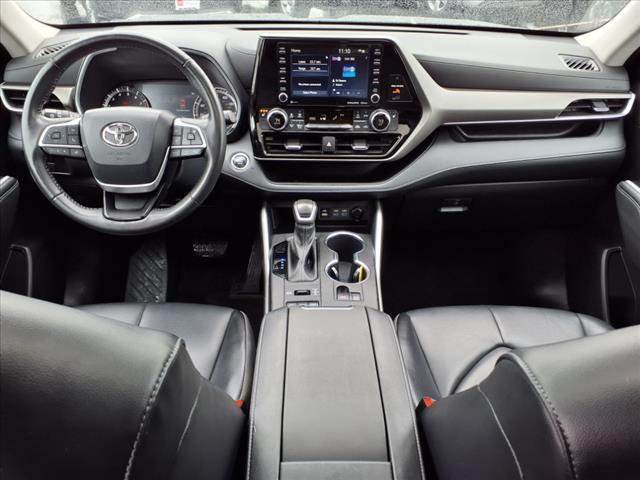 used 2022 Toyota Highlander car, priced at $37,852